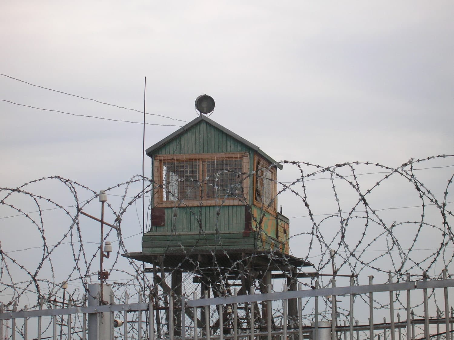 Как мужчину, который ездил пьяным за рулем и не хотел отвечать за свое поведение, поймали через соцсети на несуществующую девушку в Арамиле