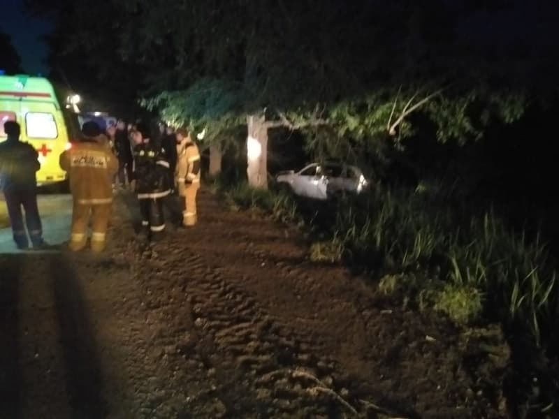 В Арамиле в ночном ДТП пострадал один человек