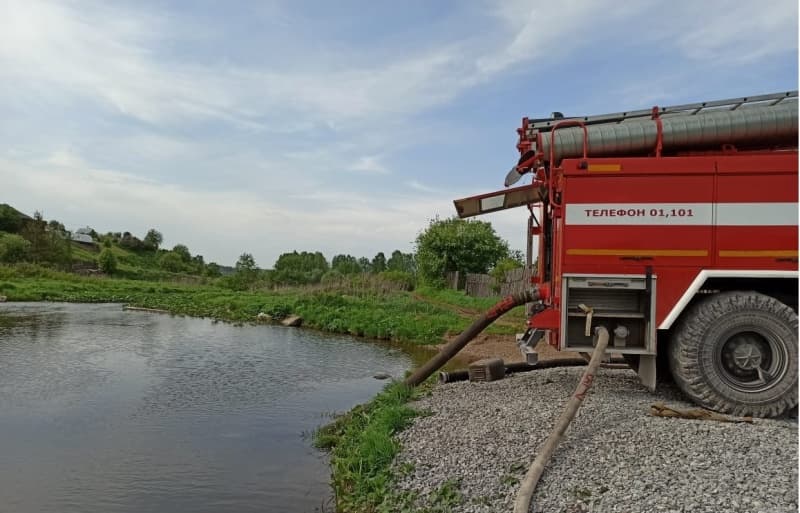 Накануне вечером в Арамиле сгорел частный жилой дом и баня