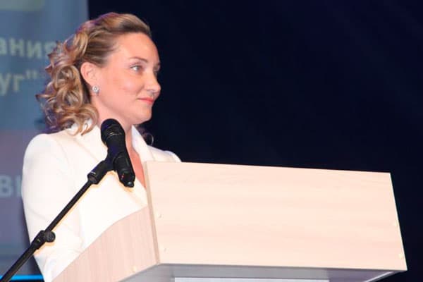 Марина Мишарина вступила в должность главы Арамильского городского округа