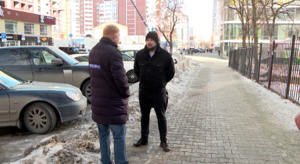 Житель Арамиля вынужден выплачивать долги своего полного тезки с Алтая