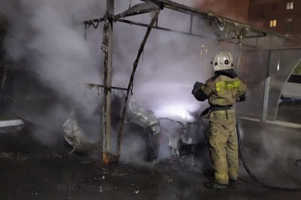 Накануне в Арамиле сгорела ГАЗЕЛь