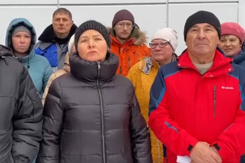 Жители Сысерти просят помощи у нового полпреда в УрФО Артема Жоги