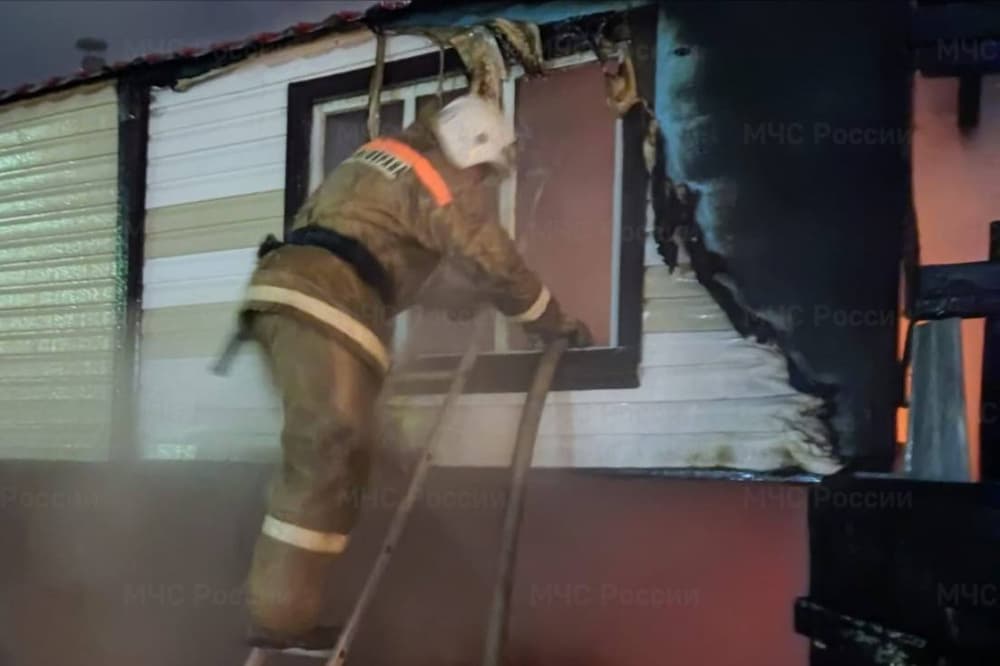 В поселке под Сысертью произошел пожар в частном жилом доме