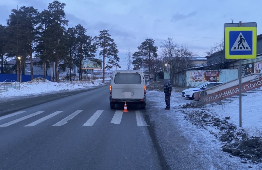 В Арамиле в результате ДТП пострадала пешеход: женщину доставили в больницу