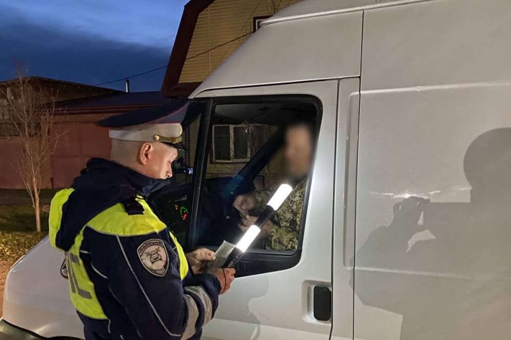 Автоинспекторы Сысерти в ходе рейда остановили пьяного водителя без документов на автомобиль 