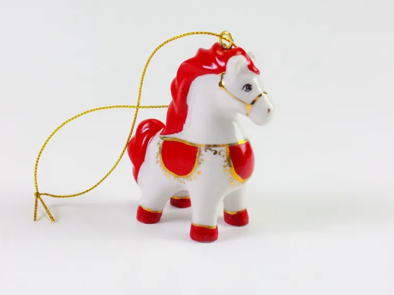 Фарфоровый символ года разлетелся по стране: лошадок из Сысерти раскупили за считанные недели | Фарфоровый символ 2026 года из Сысерти стал хитом у коллекционеров Фарфоровый символ года разлетелся по стране: лошадок из Сысерти раскупили за считанные недели | Фарфоровый символ 2026 года из Сысерти стал хитом у коллекционеров